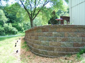 Custom retaining wall in Overland Park, KS